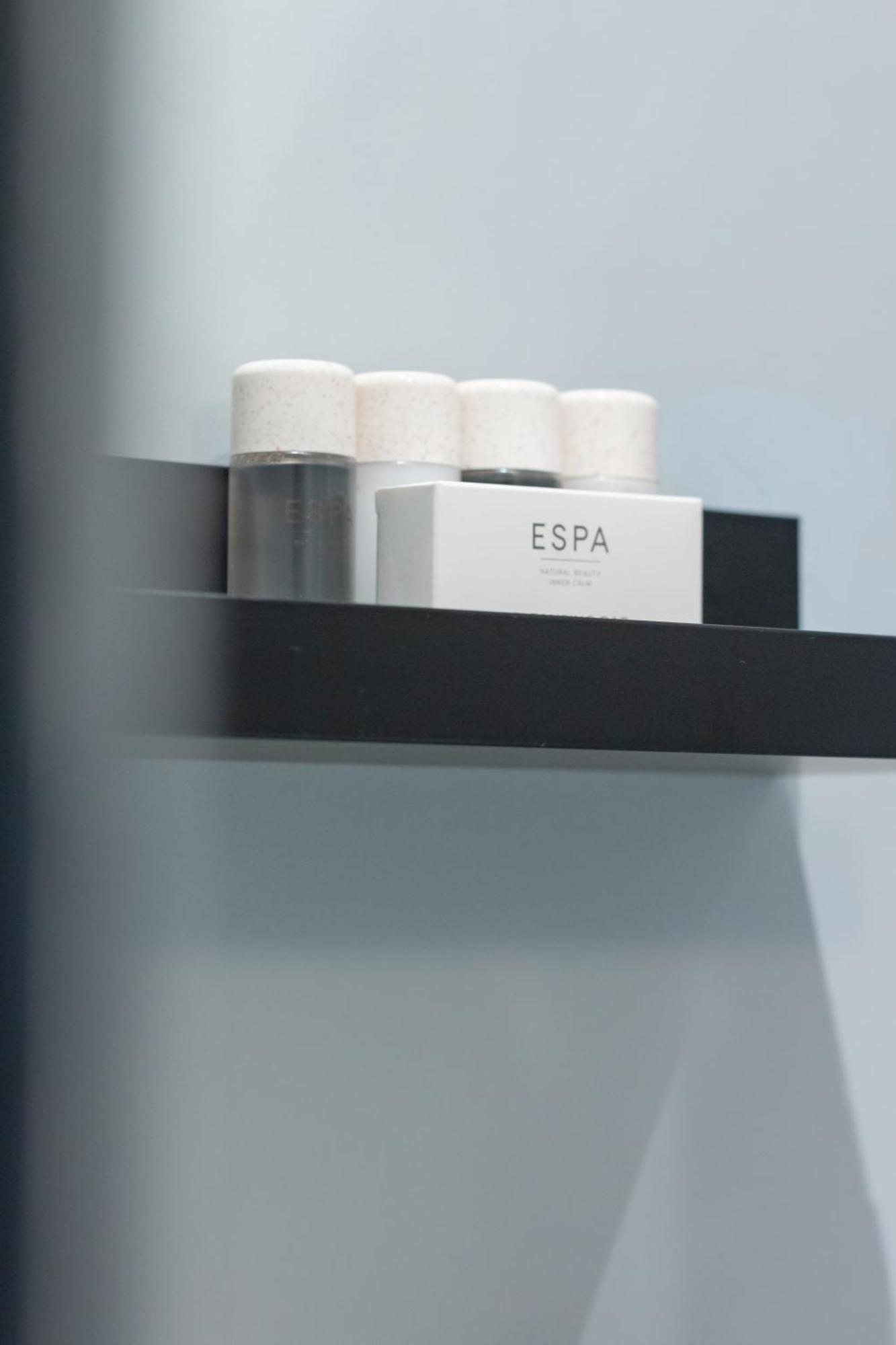 Hy Lytham St Anne'S Aparthotel Lytham St Annes Kültér fotó ESPA products